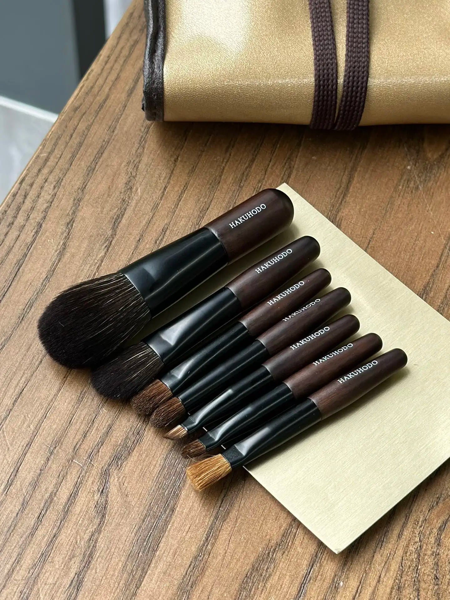 Luxury Makeup Brush High-end Gift Set Foundation Brush Blush Eye Shadow Brush Eyeliner Brush Perfect Gift for Wife Girlfriend