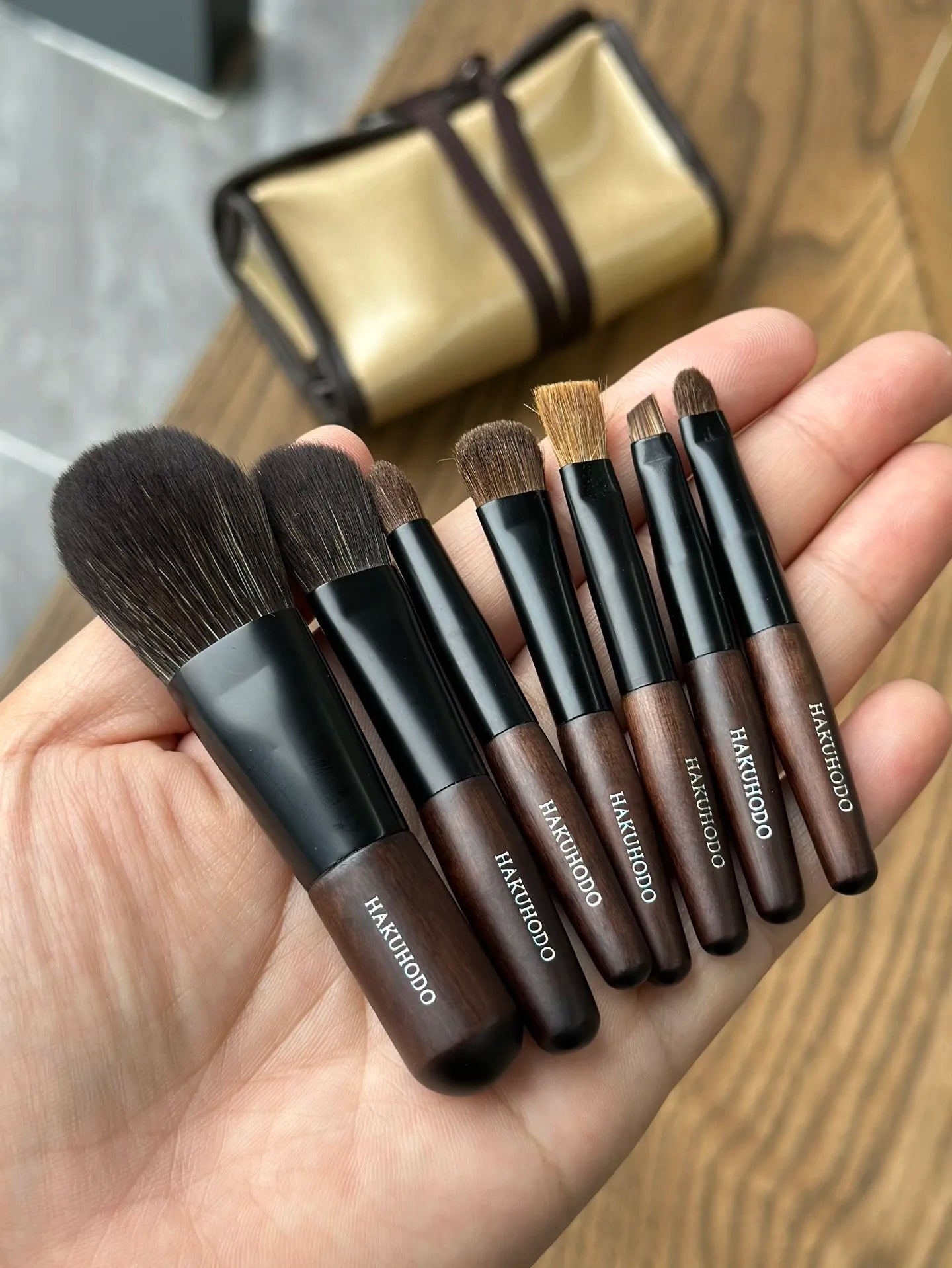 Luxury Makeup Brush High-end Gift Set Foundation Brush Blush Eye Shadow Brush Eyeliner Brush Perfect Gift for Wife Girlfriend