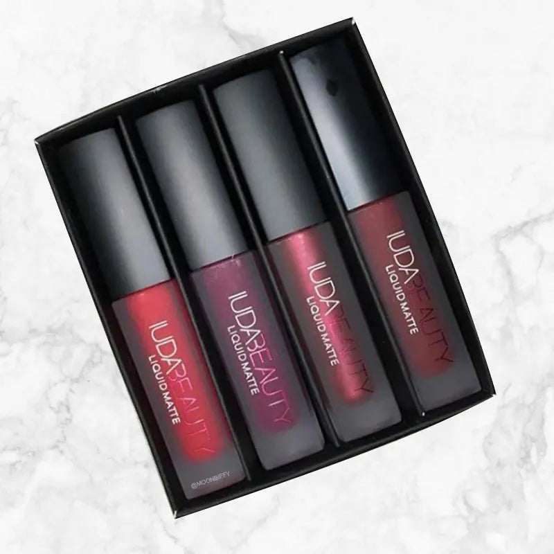 4pcs Lipstick Moisturizing Balm Set Matte Lip Gloss Lip Glaze Tint Non-stick Non-Fading Lips Huda Lip Makeup Cosmetic Lip Care