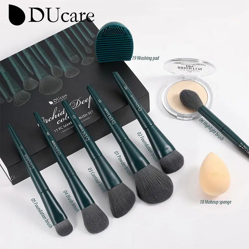Handle Color: Green, Ships From: United States - DUcare Professional Makeup Brushes kits Synthetic Hair 17Pcs with Sponge & cleaning tools Pad for Cosmetics Foundation Eyeshadow