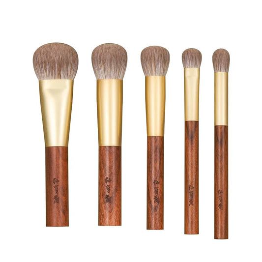 Professional Handmade Makeup Brushes 1PC Weasel Goat Hair Foundation Liquid Blush Brush African Rosewood Handle Make Up Brush