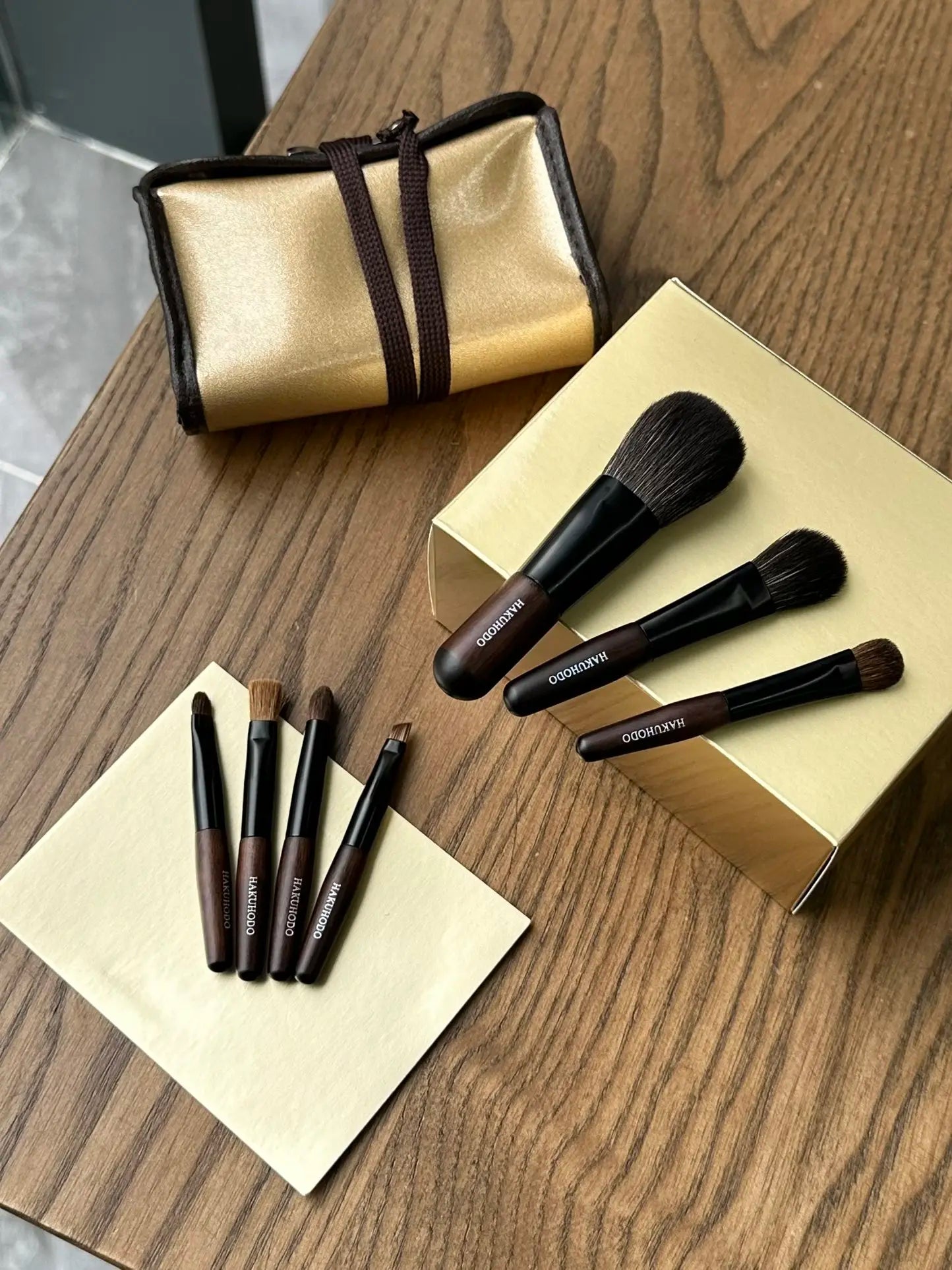 Luxury Makeup Brush High-end Gift Set Foundation Brush Blush Eye Shadow Brush Eyeliner Brush Perfect Gift for Wife Girlfriend