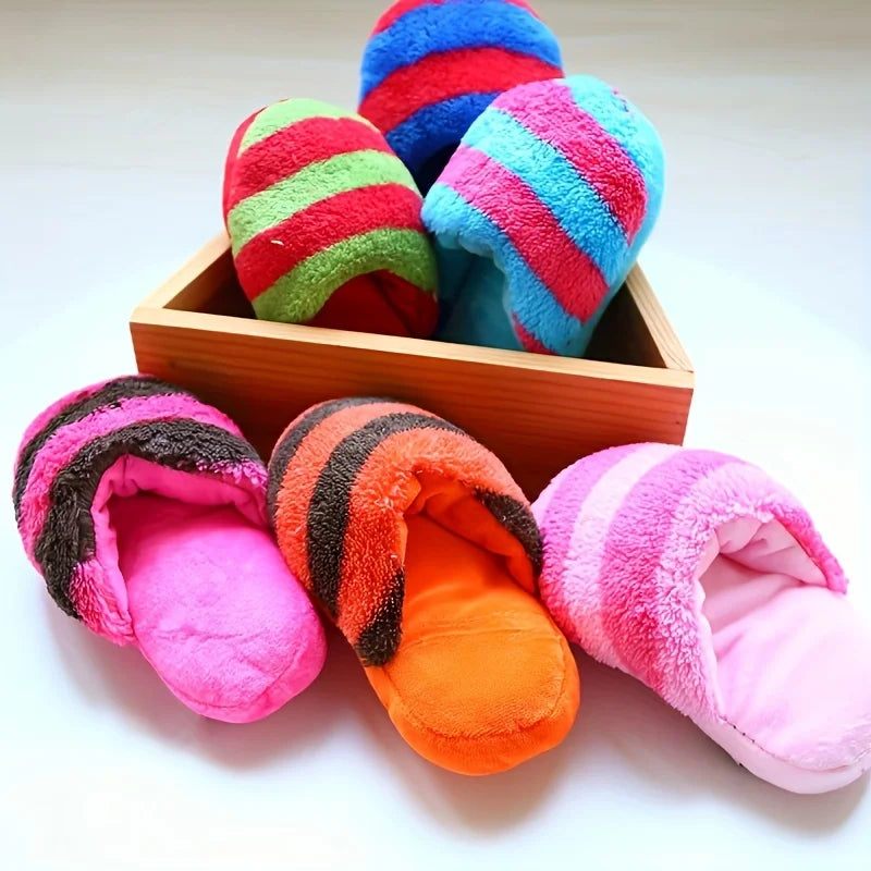 Plush Pet Dog Toys Slippers Bite Sound Shoe Shape Small and Medium-Sized Dog Outdoor Training Cat Pet Toys Supplies