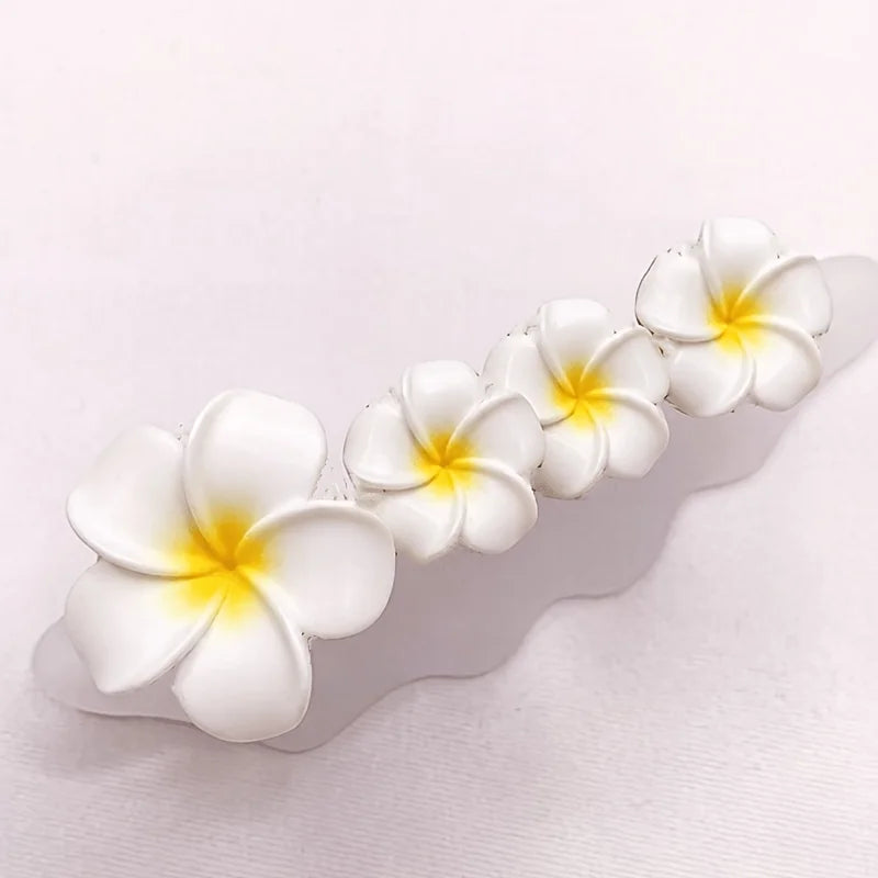 Soft silicone white flower shaped toe separator, nail art applicator, convenient toe separator